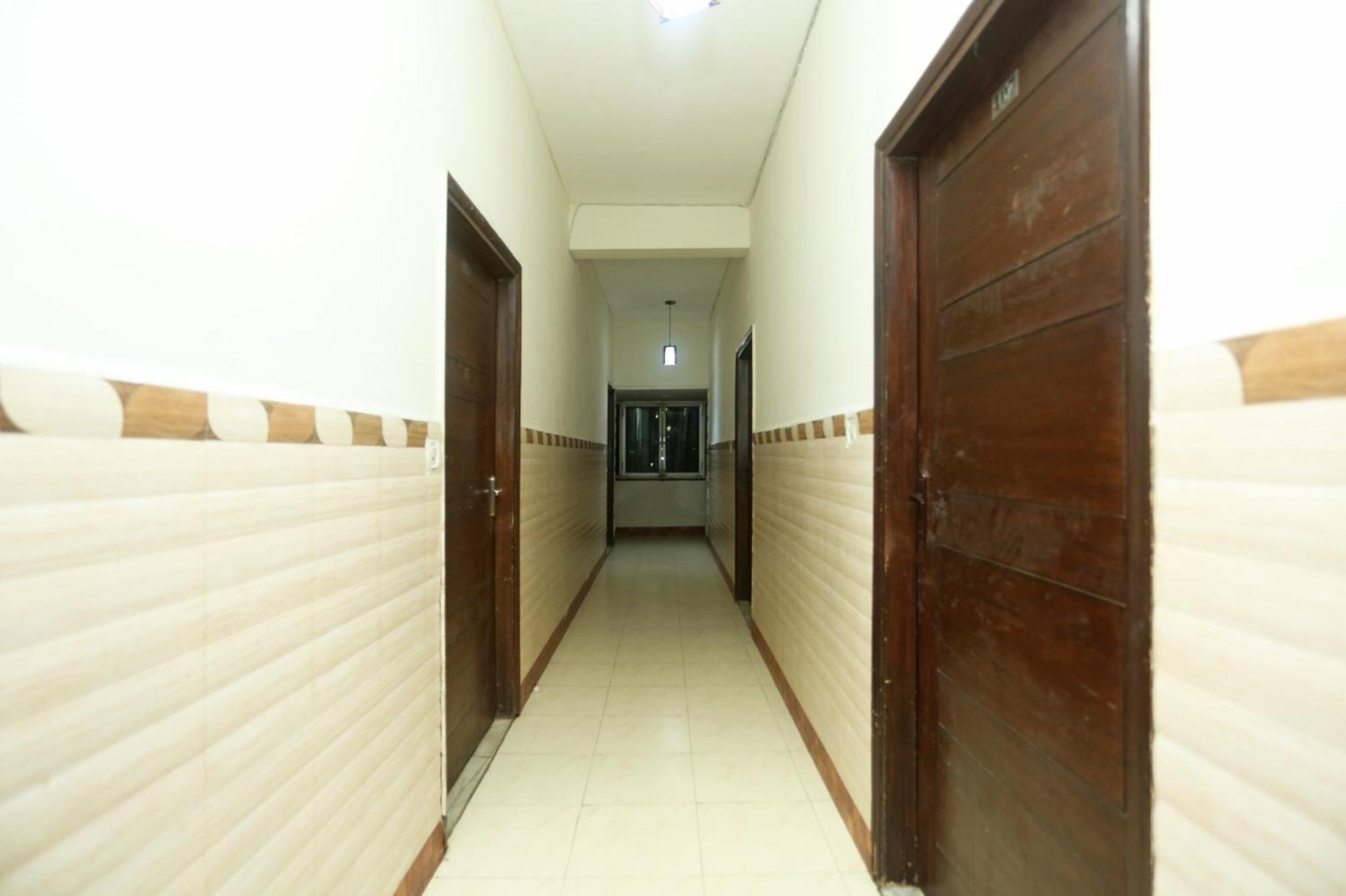 Hotel O Sai President Agra (Uttar Pradesh)